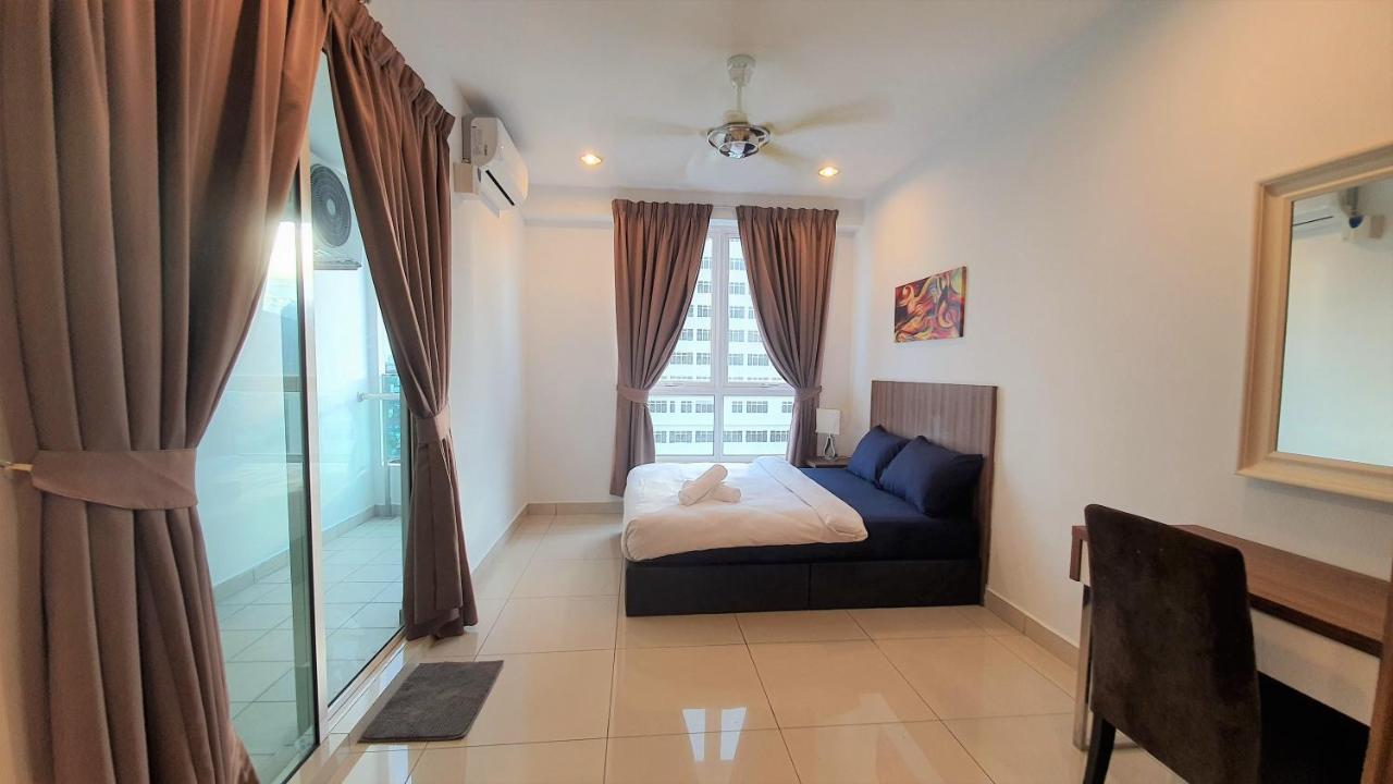 Mansion One Suites @Gurney Drive Seaview Studio Apartment By Sarah'S Lodge George Town Exteriér fotografie